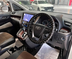 Минивэн Toyota Alphard 2017 года, 3750000 рублей, Красноярск