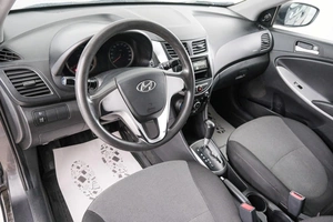 Хетчбэк Hyundai Solaris 2012 года, 729000 рублей, Красноярск