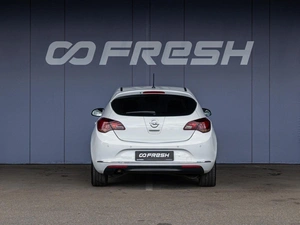 Хетчбэк Opel Astra 2012 года, 865000 рублей, Краснодар