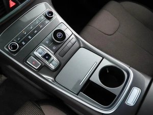 Внедорожник Hyundai Santa Fe 2022 года, 3277077 рублей, Москва