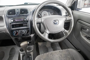 Хетчбэк Mazda Demio 2001 года, 249000 рублей, Барнаул