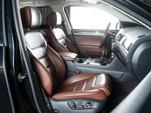 Внедорожник Volkswagen Touareg 2015 года, 3355000 рублей, Волгоград