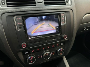 Седан Volkswagen Jetta 2013 года, 985000 рублей, Красноярск