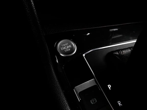 Внедорожник Volkswagen Tiguan 2020 года, 2339000 рублей, Тюмень