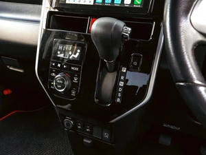 Минивэн Toyota Roomy 2019 года, 1220000 рублей, Краснодар