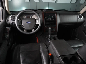 Внедорожник Ford Explorer 2007 года, 993000 рублей, Красный Пахарь
