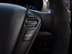 Минивэн Nissan Elgrand 2018 года, 2900000 рублей, Волгоград