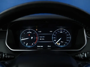 Внедорожник Land Rover Range Rover Sport 2015 года, 2699332 рублей, Москва