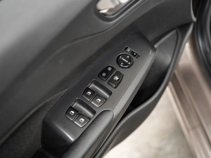 Седан Hyundai Solaris 2022 года, 1590000 рублей, Красноярск