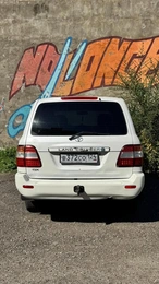 Внедорожник Toyota Land Cruiser 2006 года, 2500000 рублей, Красноярск
