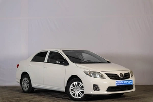 Седан Toyota Corolla 2012 года, 1319000 рублей, Тюмень
