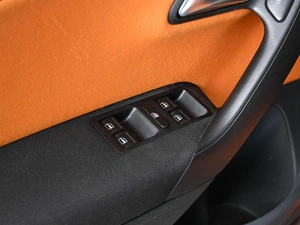 Хетчбэк Volkswagen Polo 2012 года, 899000 рублей, Аксай