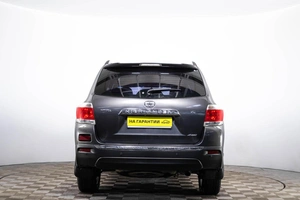 Внедорожник Toyota Highlander 2011 года, 1999000 рублей, Пермь