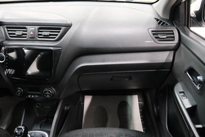 Седан Kia Rio 2013 года, 749000 рублей, Омск