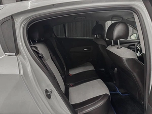 Хетчбэк Chevrolet Cruze 2013 года, 715000 рублей, Красноярск