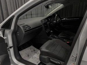Универсал Volkswagen Golf 2017 года, 1539000 рублей, Красноярск