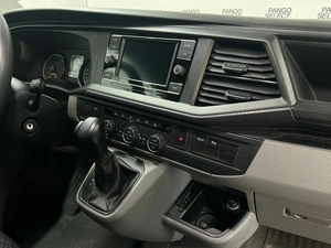 Минивэн Volkswagen Caravelle 2020 года, 3996400 рублей, Красноярск