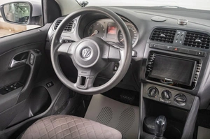 Седан Volkswagen Polo 2011 года, 769000 рублей, Томск