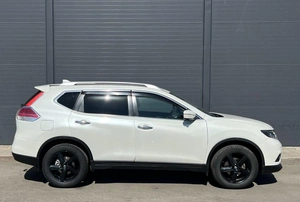 Внедорожник Nissan X-Trail 2017 года, 2050000 рублей, Солонцы