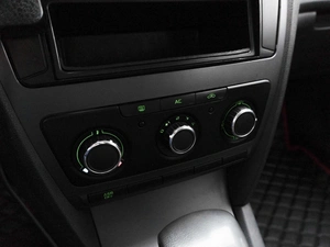 Лифтбек Skoda Octavia 2011 года, 829000 рублей, Саратов