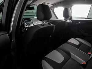 Хетчбэк Ford Focus 2012 года, 679000 рублей, Воронеж
