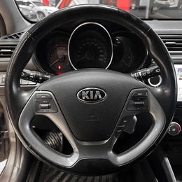 Хетчбэк Kia Rio 2017 года, 1287000 рублей, Красноярск