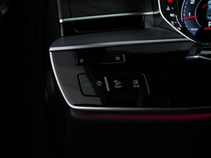 Седан Audi A8 2018 года, 6900055 рублей, Москва