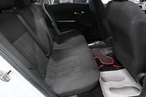 Седан Volkswagen Polo 2017 года, 949000 рублей, Омск