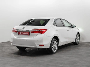 Седан Toyota Corolla 2013 года, 1175000 рублей, Красноярск