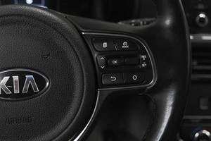 Седан Kia Optima 2017 года, 2349000 рублей, Новокузнецк