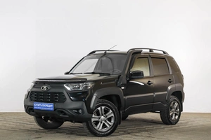 Внедорожник ВАЗ (LADA) Niva Travel 2023 года, 1229000 рублей, Тюмень