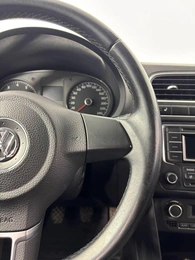 Седан Volkswagen Polo 2013 года, 718200 рублей, Казань