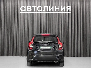 Хетчбэк Honda Fit 2016 года, 1260000 рублей, Красноярск