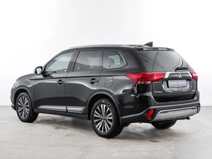 Внедорожник Mitsubishi Outlander 2019 года, 2293055 рублей, Москва