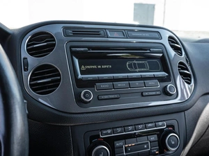 Внедорожник Volkswagen Tiguan 2012 года, 1599000 рублей, Нижний Новгород