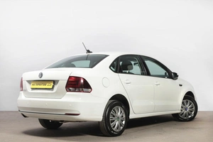 Седан Volkswagen Polo 2018 года, 1199000 рублей, Новосибирск