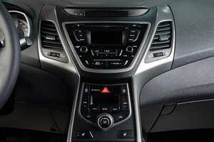 Седан Hyundai Elantra 2015 года, 1199000 рублей, Тюмень