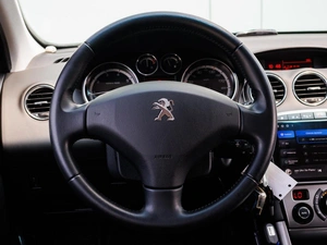 Хетчбэк Peugeot 308 2012 года, 625000 рублей, Большой Сочи
