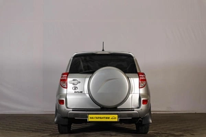 Внедорожник Toyota RAV4 2010 года, 1359000 рублей, Тюмень
