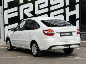 Лифтбек ВАЗ (LADA) Granta 2018 года, 670000 рублей, Волгоград