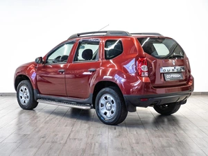 Внедорожник Renault Duster 2013 года, 599000 рублей, Саратов