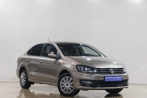 Седан Volkswagen Polo 2016 года, 1129000 рублей, Новокузнецк