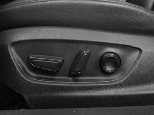 Седан Toyota Camry 2018 года, 2349000 рублей, Тюмень