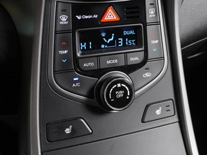 Седан Hyundai Elantra 2015 года, 1579000 рублей, Воронеж