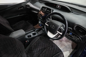 Лифтбек Toyota Prius 2016 года, 1629000 рублей, Новокузнецк