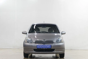 Хетчбэк Toyota Vitz 2004 года, 449000 рублей, Новокузнецк