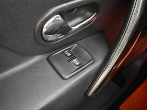 Седан Renault Logan Stepway 2018 года, 929900 рублей, Казань