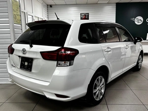 Универсал Toyota Corolla Fielder 2018 года, 1249000 рублей, Ачинск