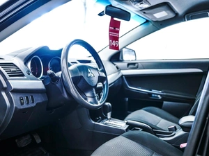 Седан Mitsubishi Lancer 2011 года, 829000 рублей, Красноярск