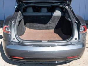 Лифтбек Tesla Model S 2017 года, 3200000 рублей, Краснодар